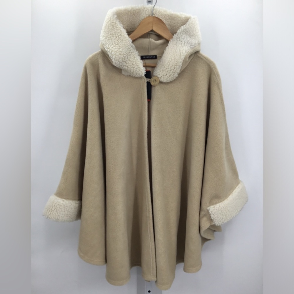 Parkhurst Women’s Faux Fur Cape, Color: Tan, Size: OS